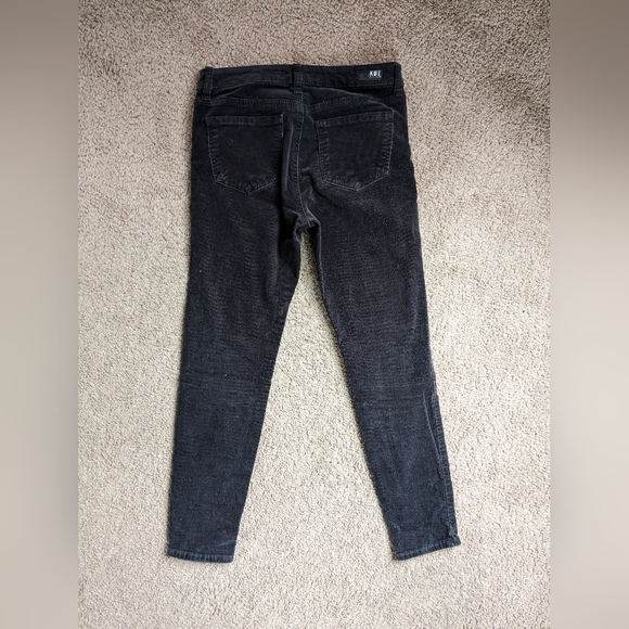 LAST CHANCE / DONATING SOON Kut from the Kloth Black Corduroy Skinny Jeans 🖤 - Picture 5 of 5